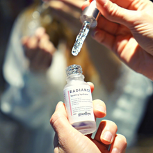 Load image into Gallery viewer, Radiance Healing Hydrator with Amethyst