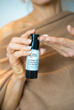 Load image into Gallery viewer, Eternal Youth Snake Peptide Anti-Wrinkle Venom
